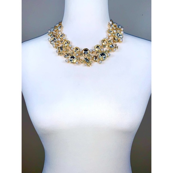 Natasha Gold Pearl & Clear Crystal Collar Chunky Statement Necklace NWT - Picture 4 of 7